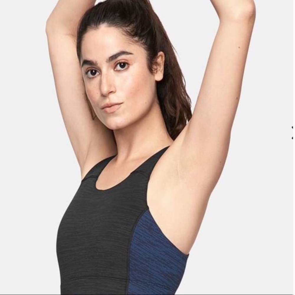 Outdoor Voices Two Tone Key Bra Sz M